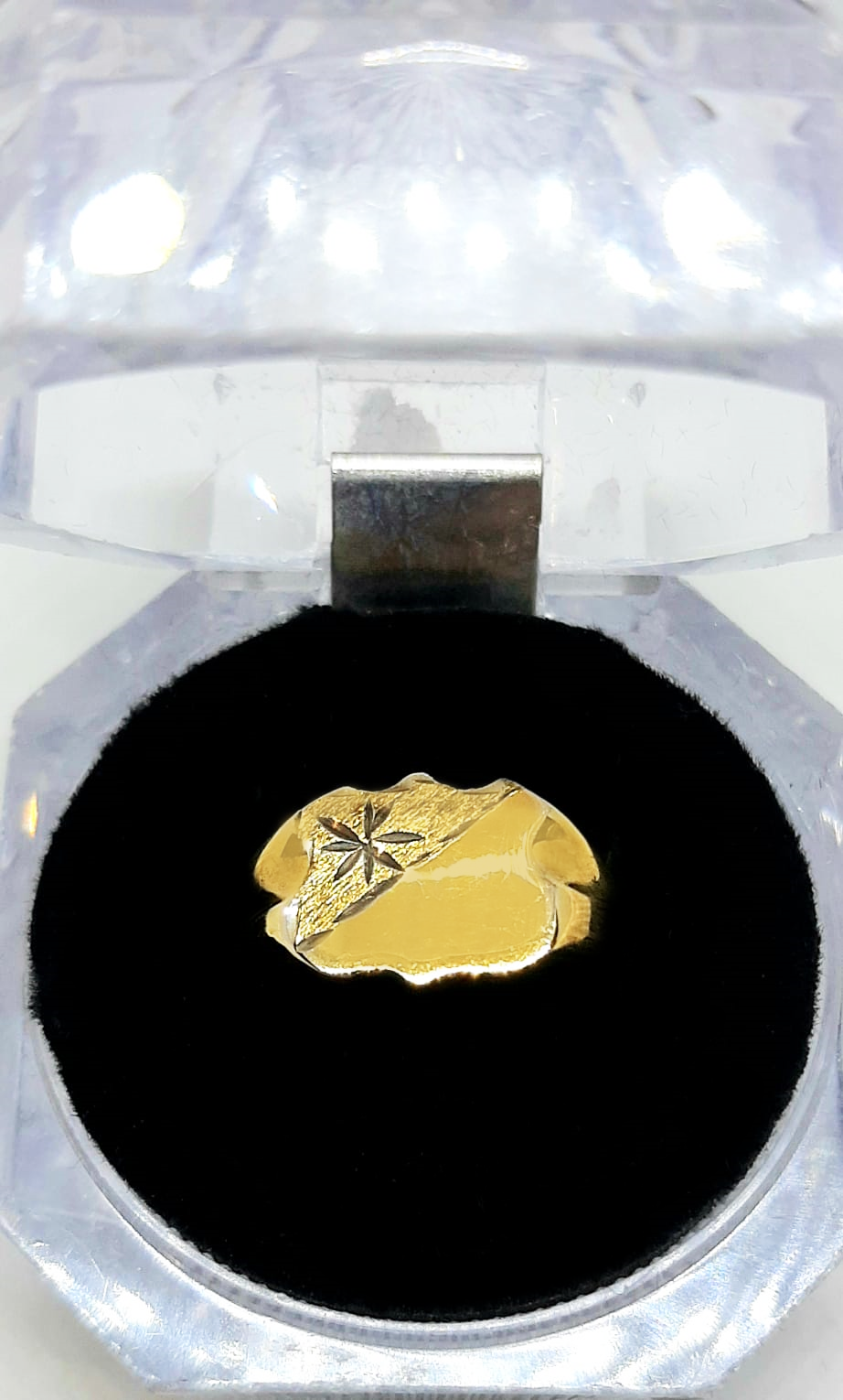 Gold Gent Ring