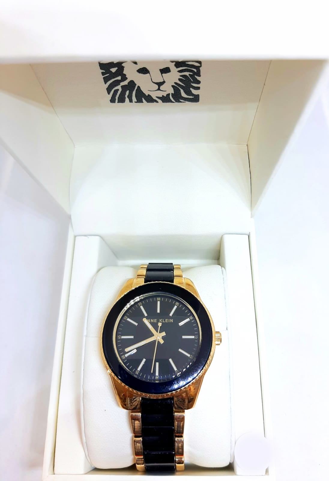 Anne Klein 