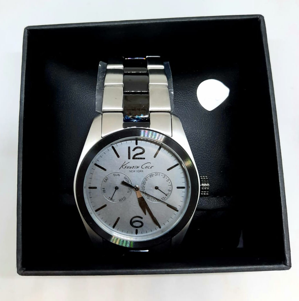 Kenneth Cole