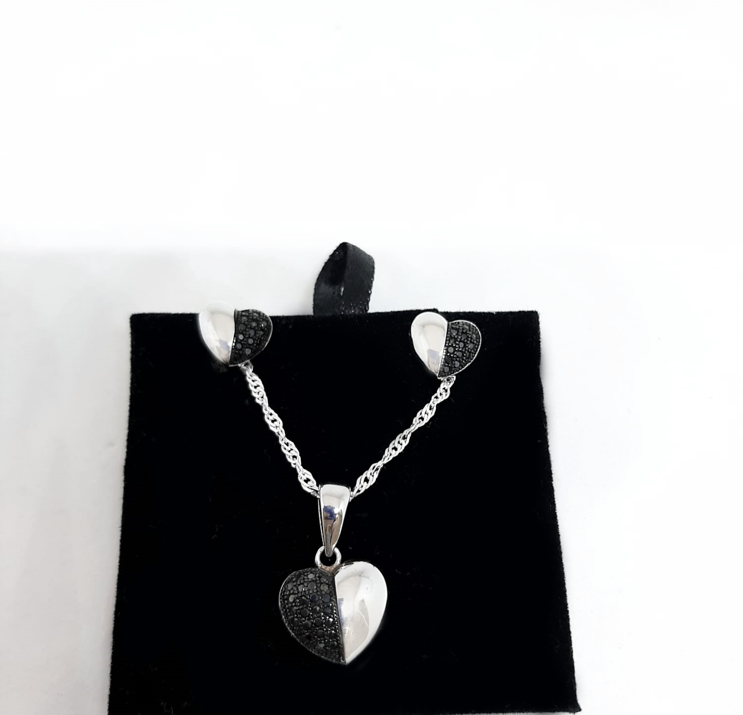 Silver Ladie Chain Set