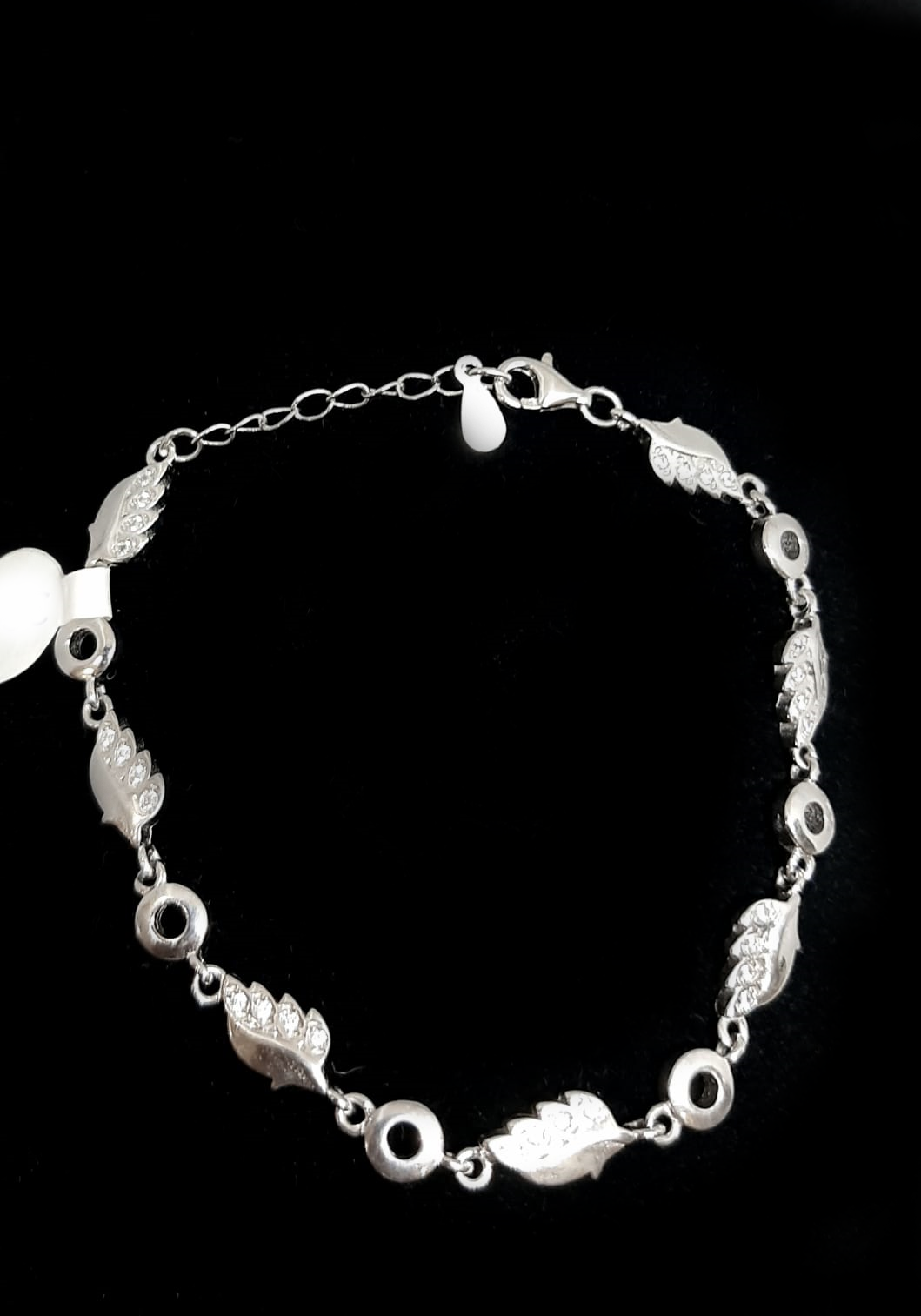 Silver Ladie Hand Band