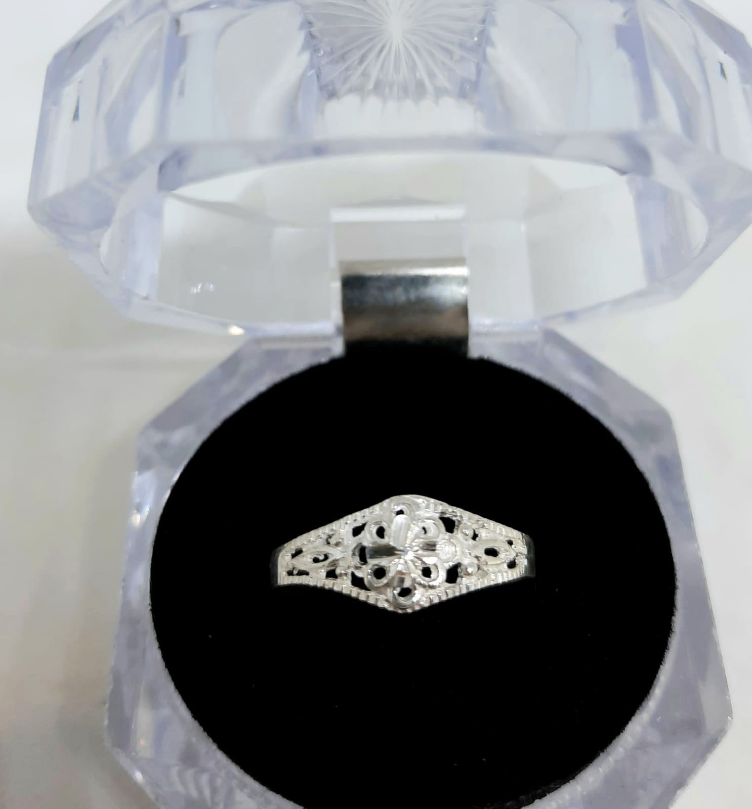 Silver Ladie Ring
